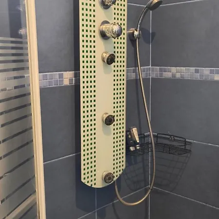 شقة فندقية Na Fali