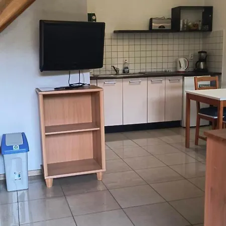 شقة فندقية Na Fali 3*