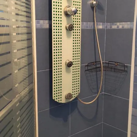 Na Fali شقة فندقية 3*