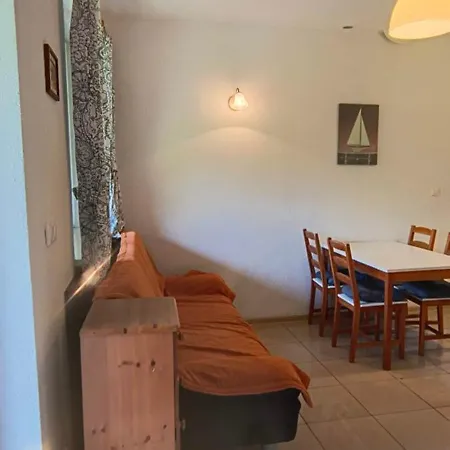 Na Fali شقة فندقية 3*