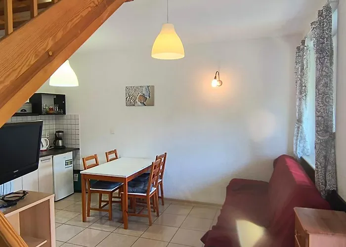 Hotel apartamentowy Na Fali Sarbinowo